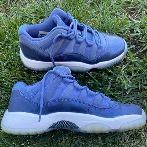 Air Jordan 11 Retro Low GS Blue Moon 5Y/W7.5